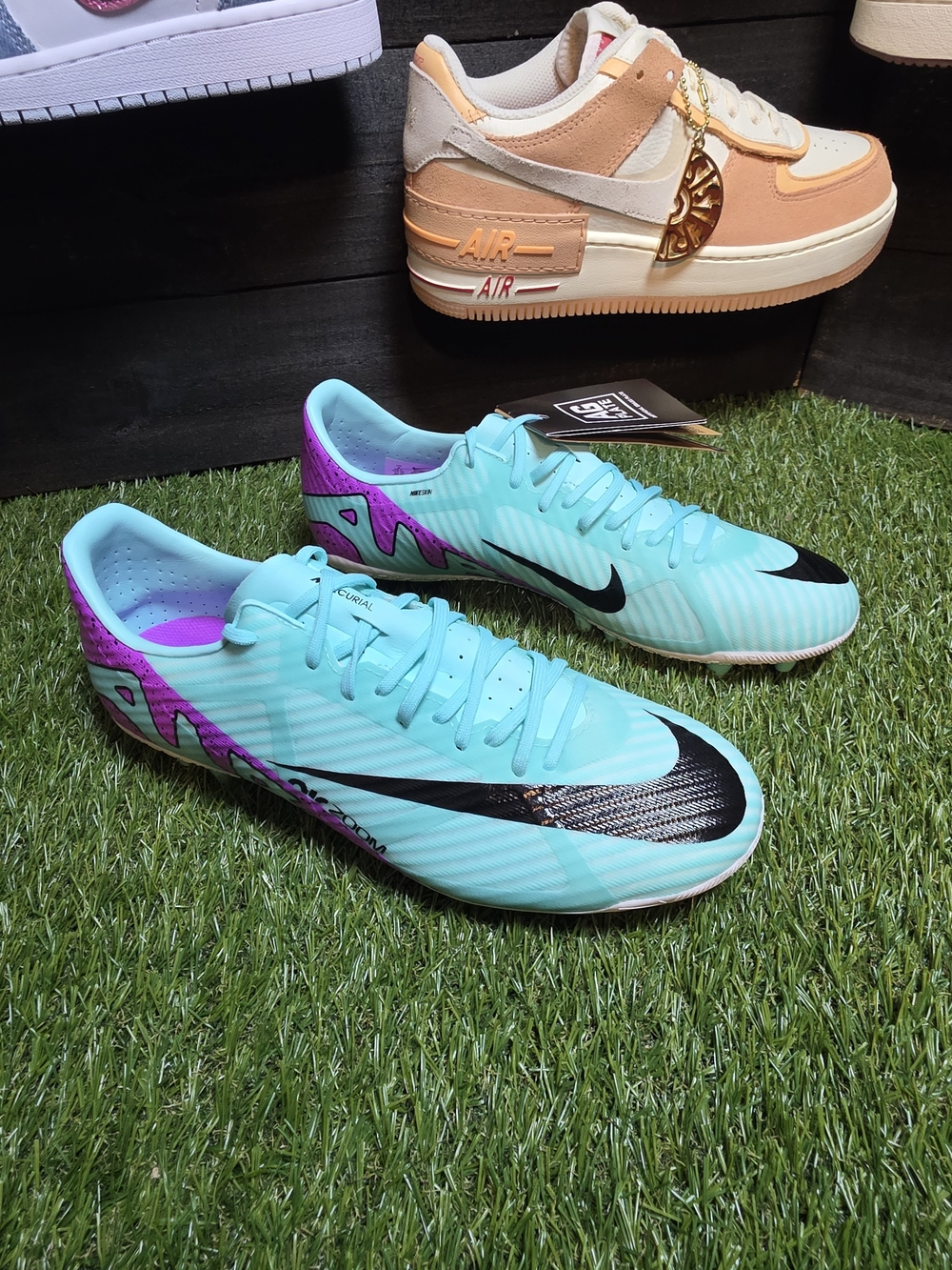 8m Nike Zoom Vapor 15 Athletic Soccer Turf Shoes with Black and Purple Accents